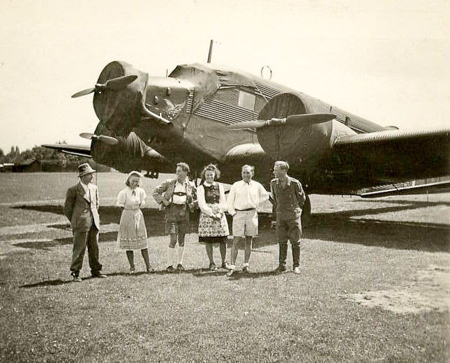 JU-52 auf der Schwarzwaldstrecke in Konstanz