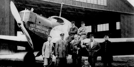 Junkers F13 der österreichischen Luftverkehrs AG am Flugplatz Konstanz